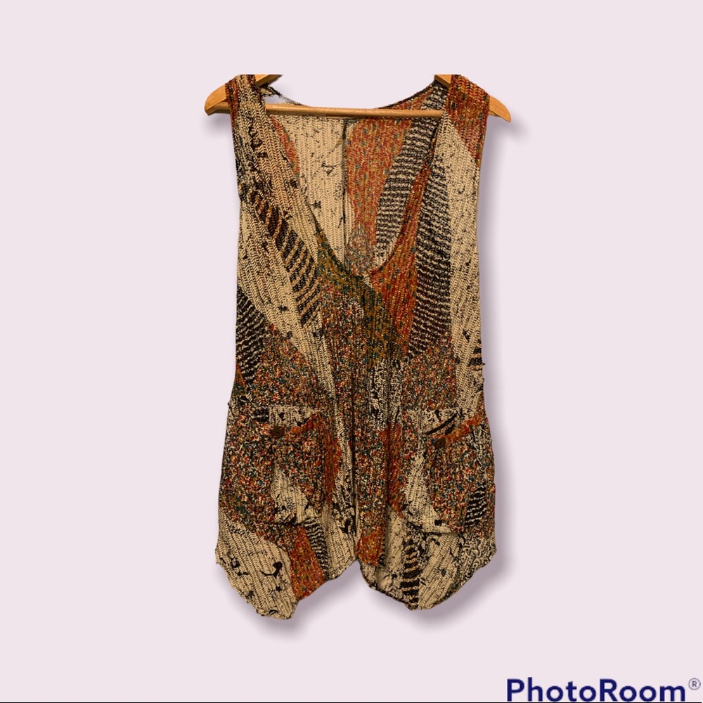 This is a colorful cover-up size M\L